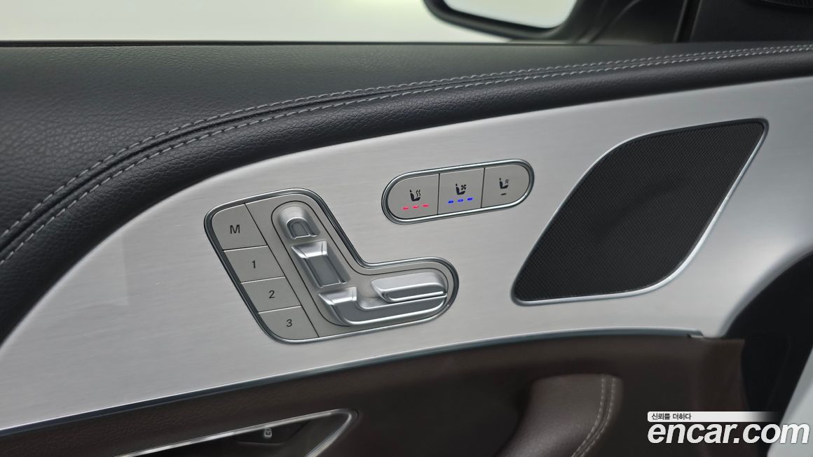 Mercedes-Benz GLE-Class 2021