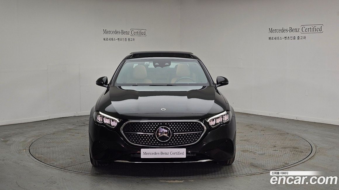 Mercedes-Benz E-Class 2025