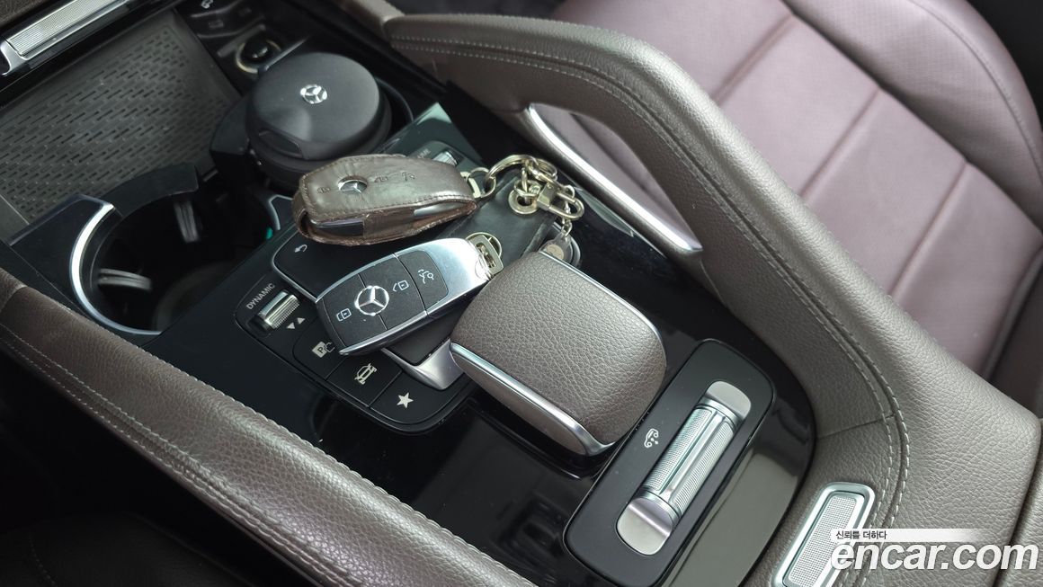 Mercedes-Benz GLE-Class 2021