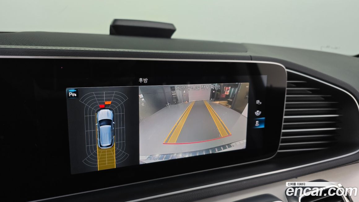 Mercedes-Benz GLE-Class 2021