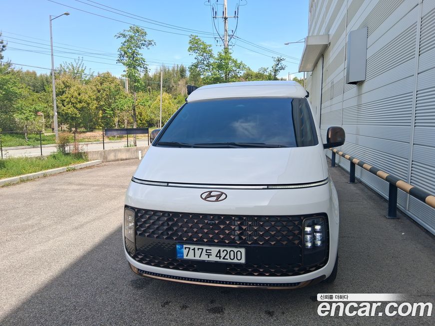 Hyundai Staria 2023