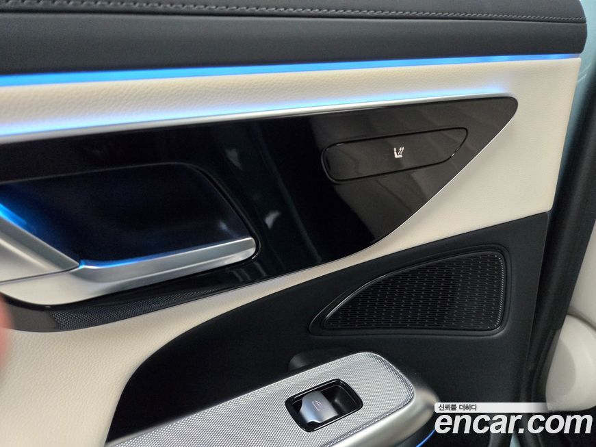 Mercedes-Benz E-Class 2025