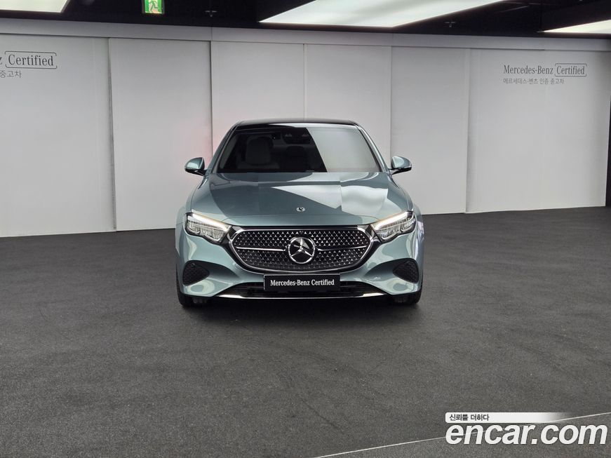 Mercedes-Benz E-Class 2025