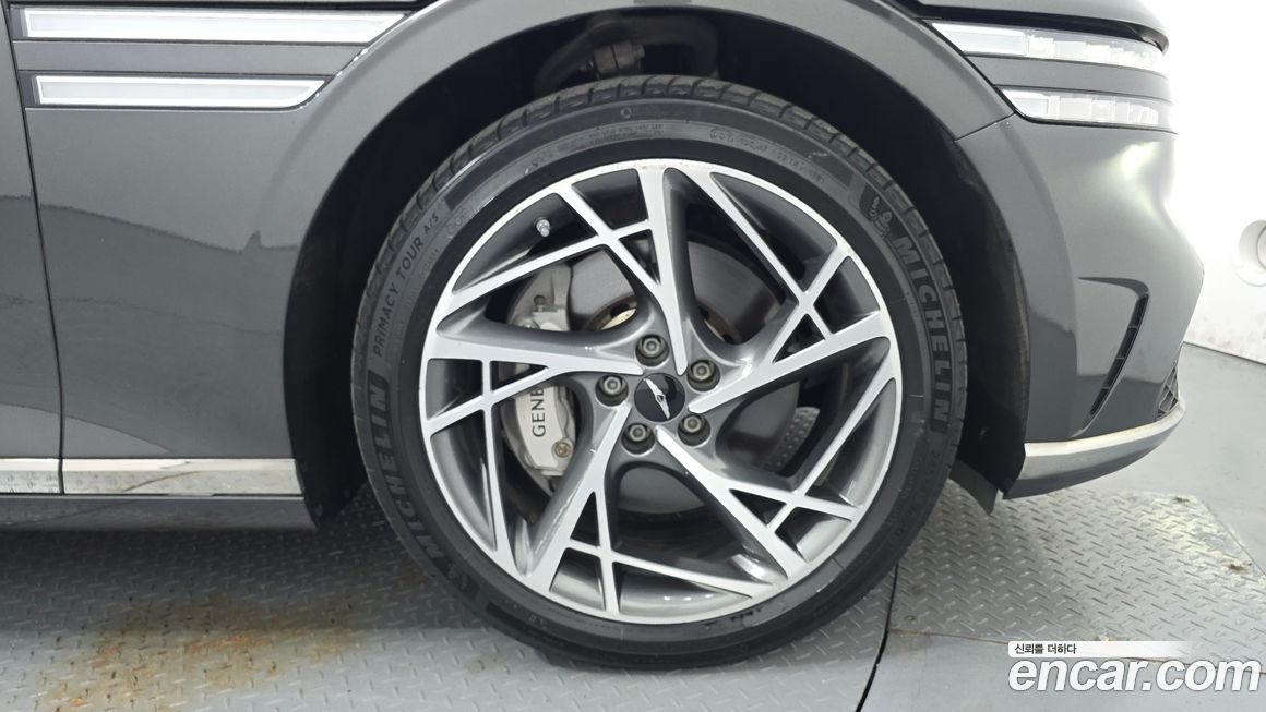 Genesis G90 2022