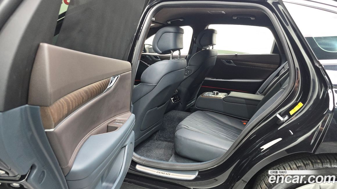 Genesis G80 2025