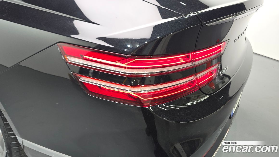 Genesis G80 2025