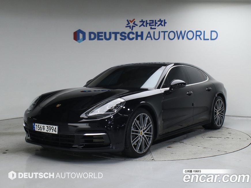 Porsche Panamera 2018