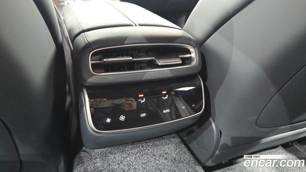 Genesis G80 2025