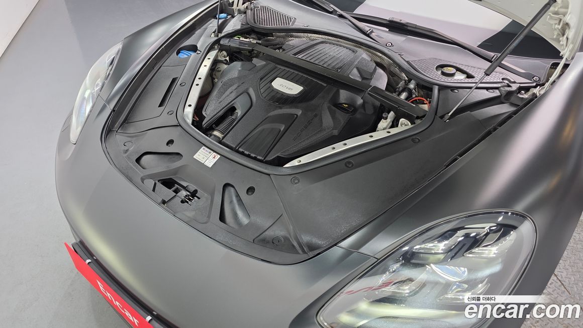 Porsche Panamera 2018