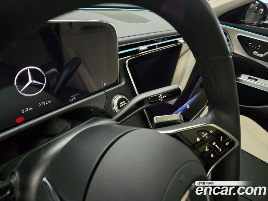 Mercedes-Benz E-Class 2025