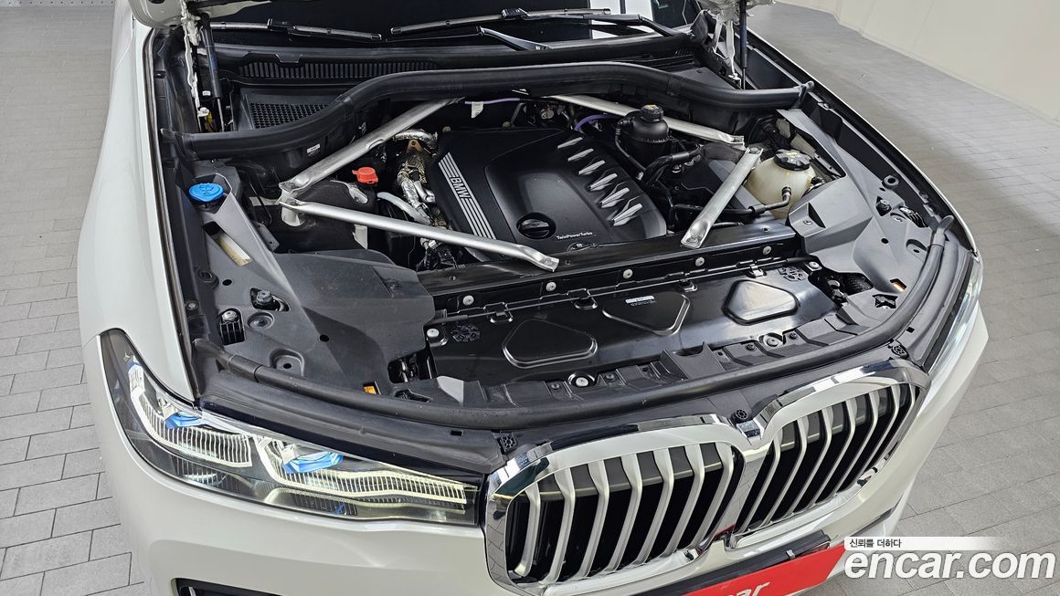 BMW X7 2022