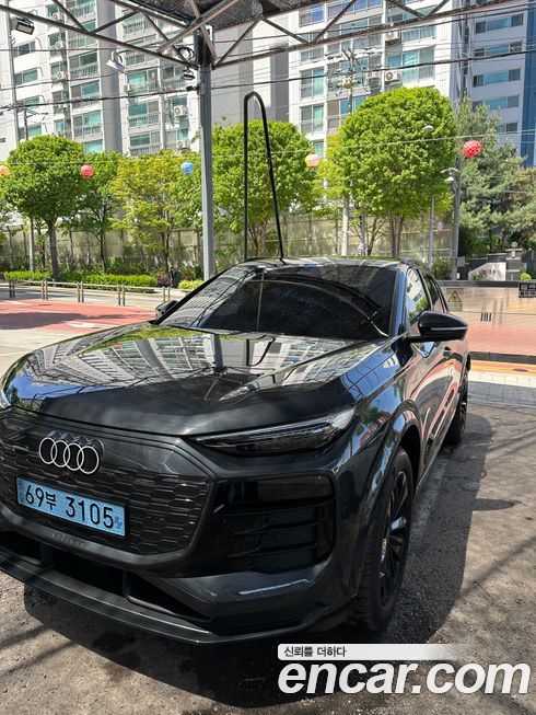 Audi Q6 e-tron 2025