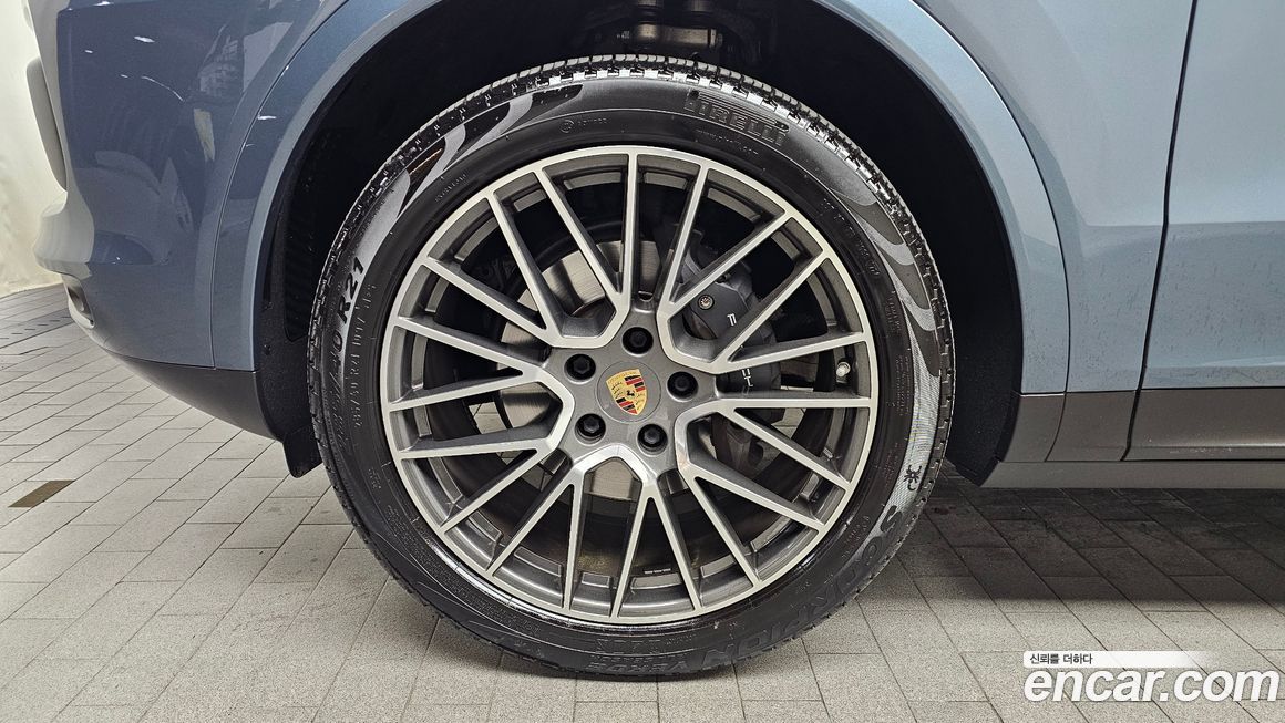 Porsche Cayenne 2020