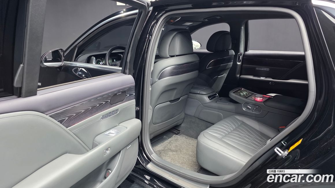 Genesis G90 2022