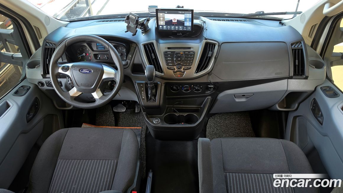 Ford Transit 2018