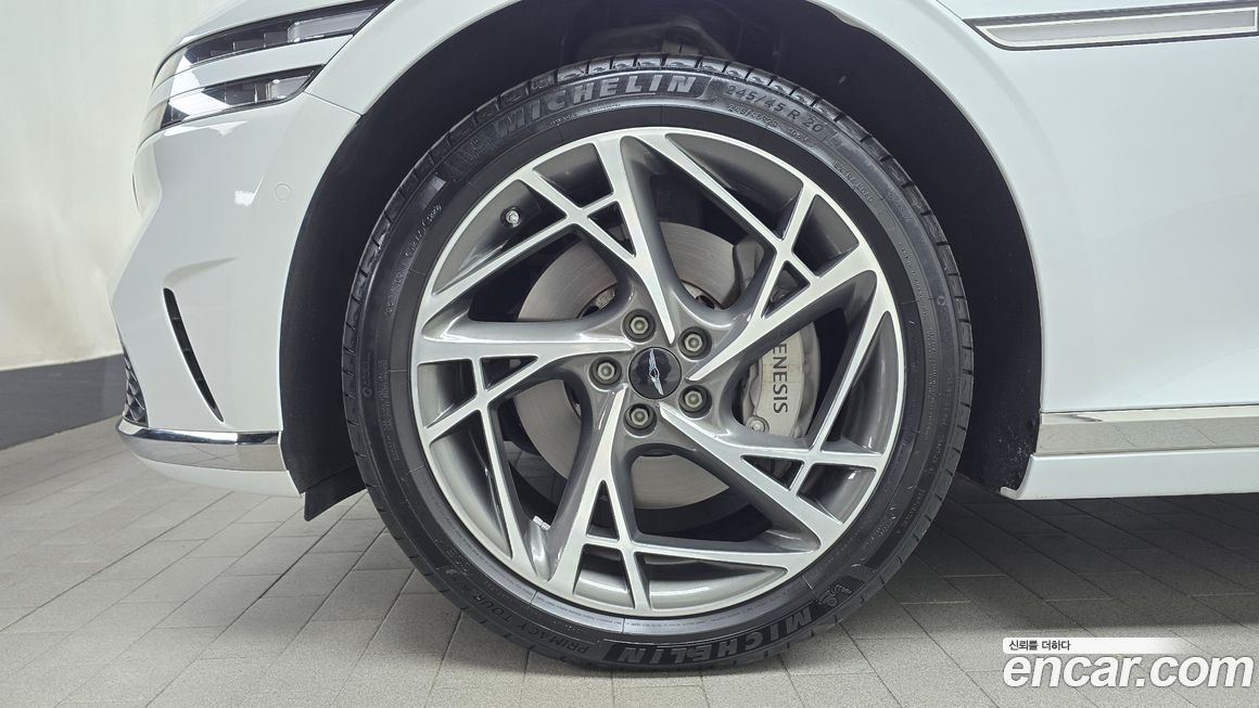 Genesis G90 2023