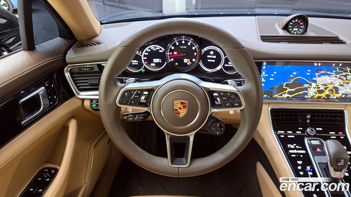 Porsche Panamera 2018