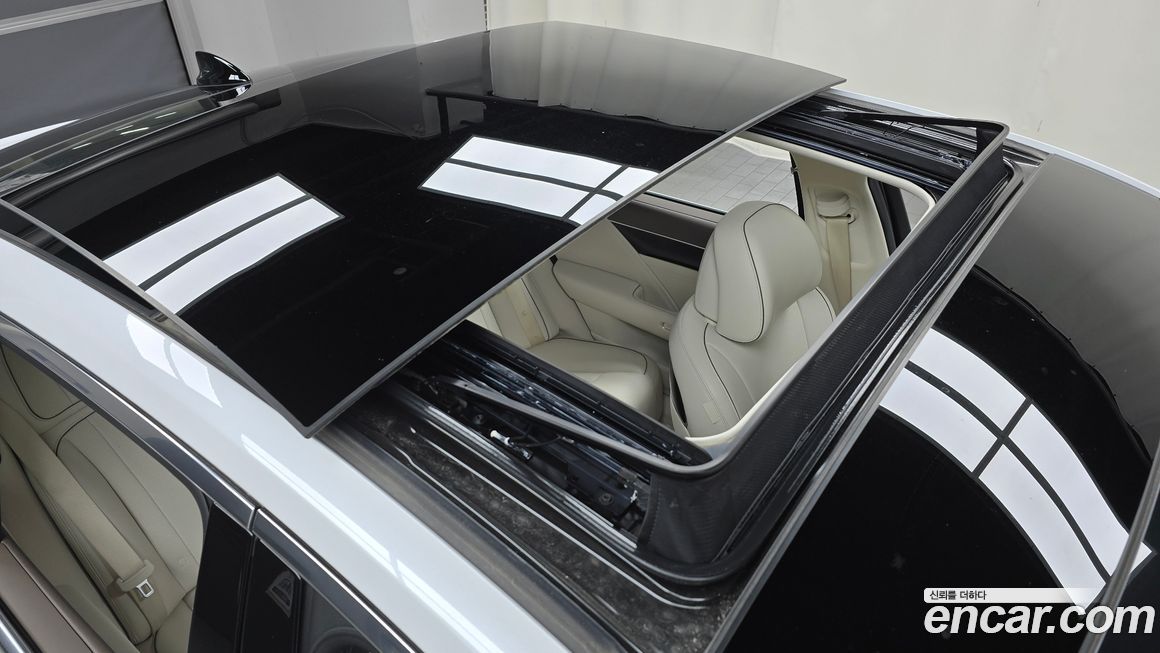 Genesis G90 2023