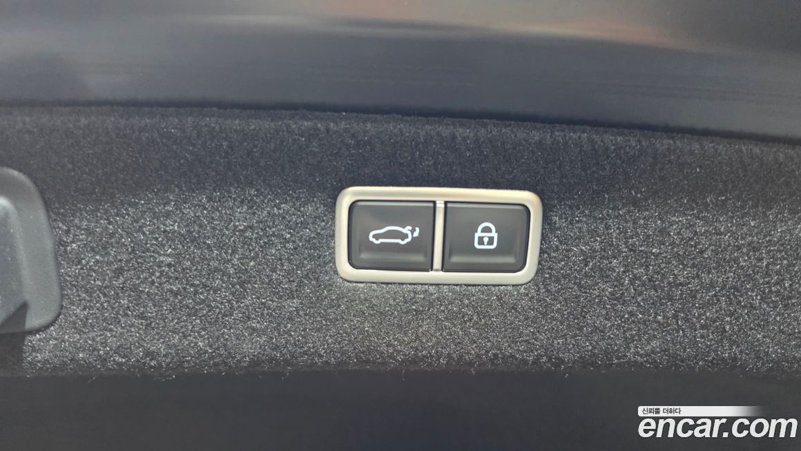 Genesis G90 2022