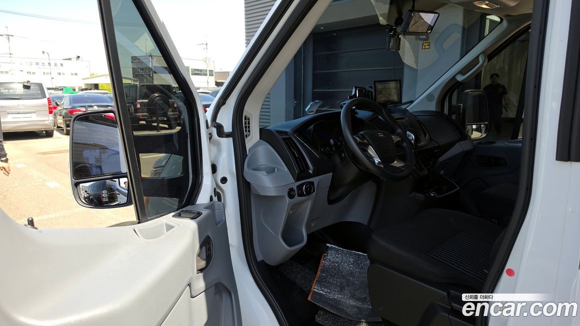 Ford Transit 2018