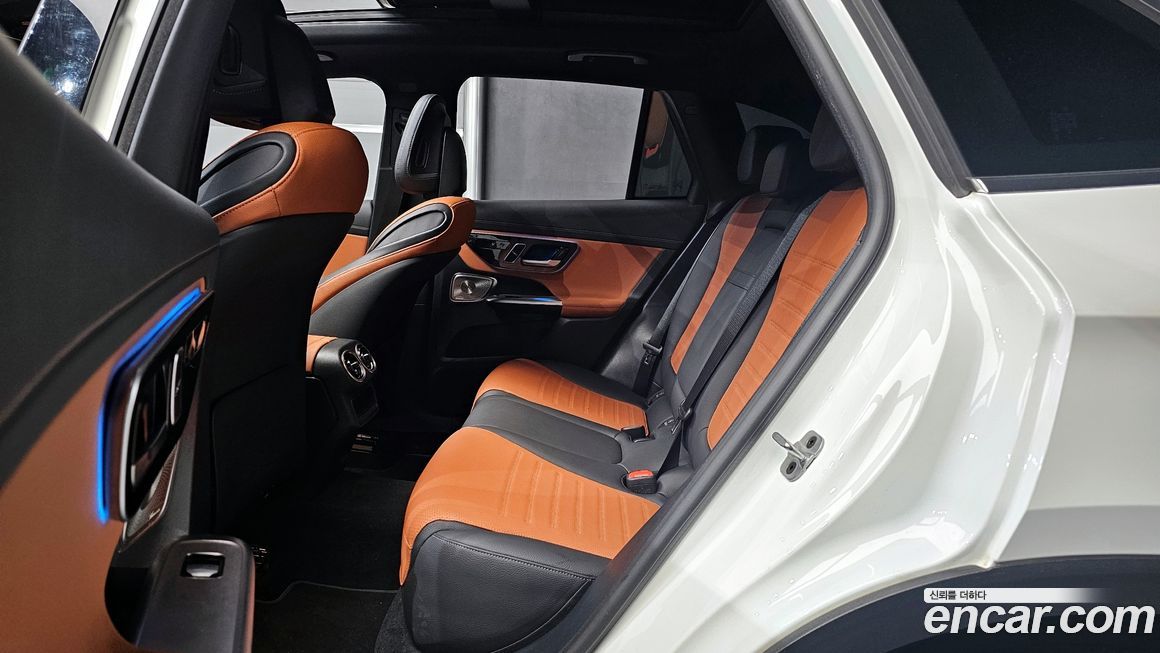 Mercedes-Benz GLC-Class 2024