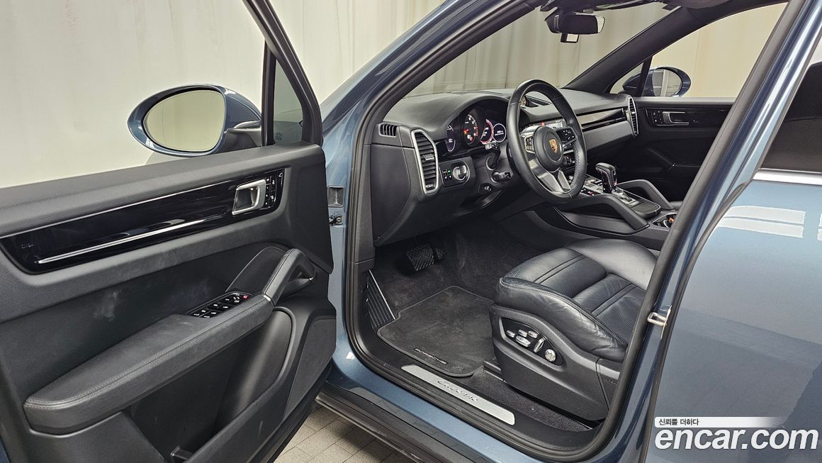 Porsche Cayenne 2020