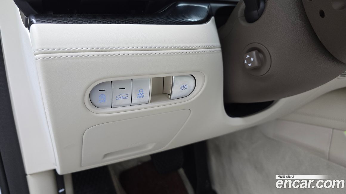 Genesis G90 2023