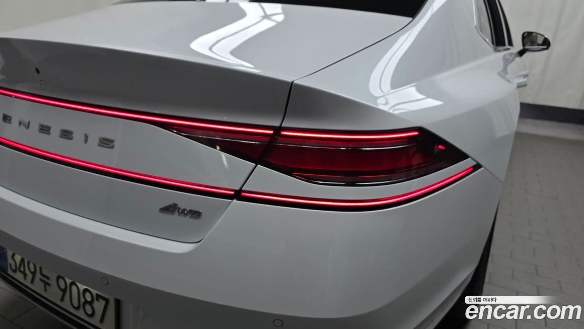 Genesis G90 2023