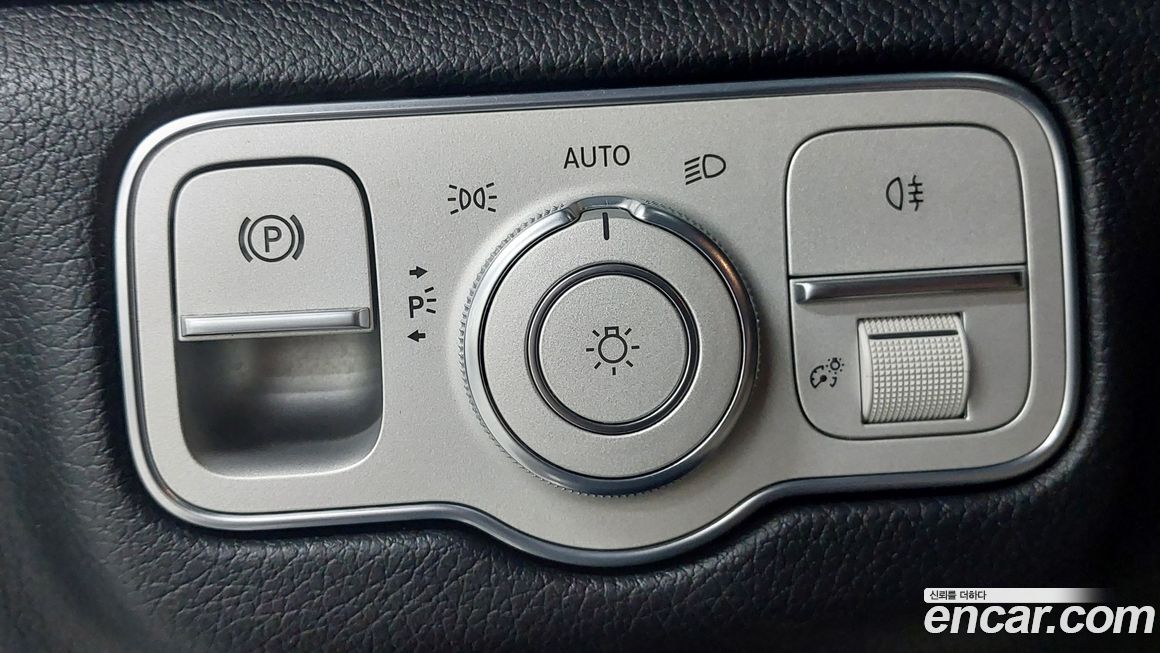Mercedes-Benz GLE-Class 2021