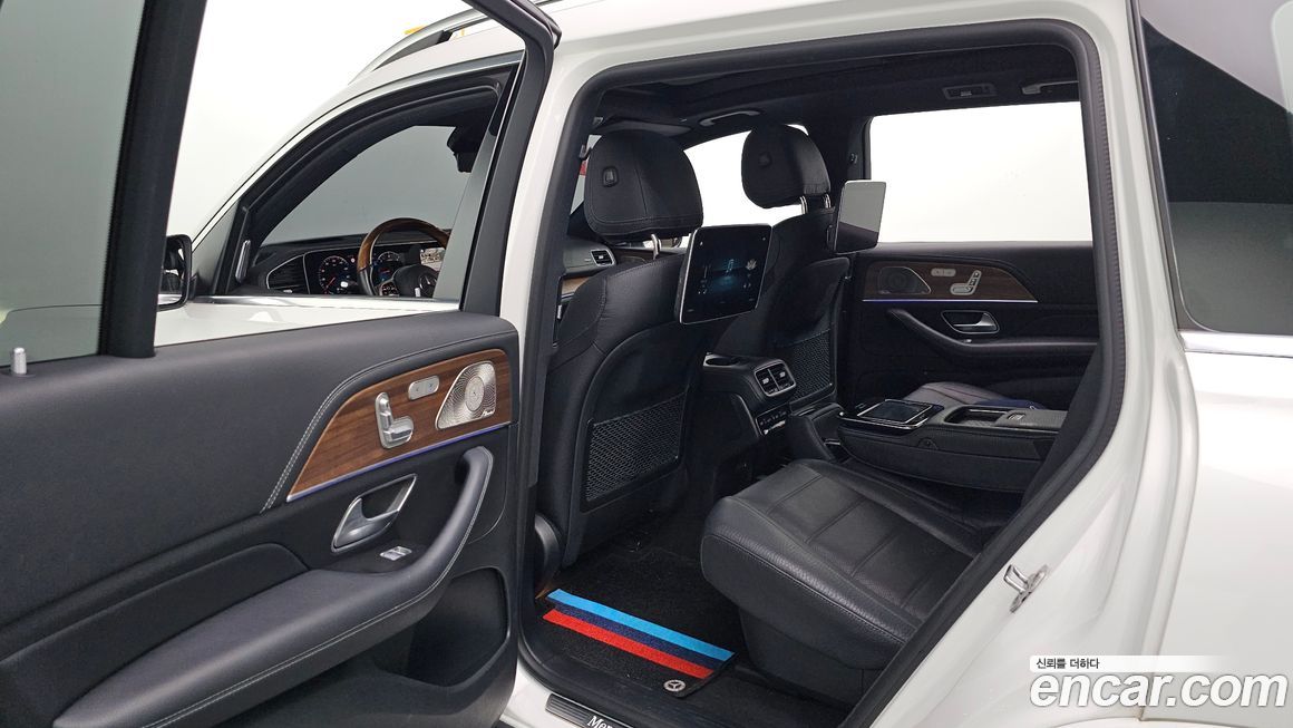 Mercedes-Benz GLS-Class 2021