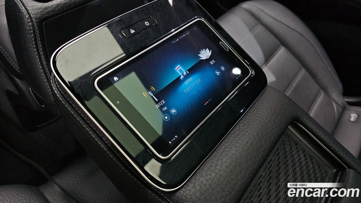 Mercedes-Benz GLS-Class 2021