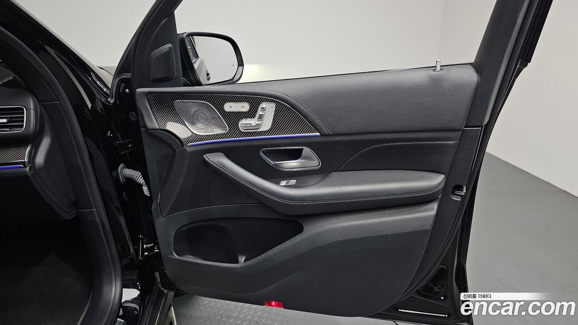 Mercedes-Benz GLE-Class 2023