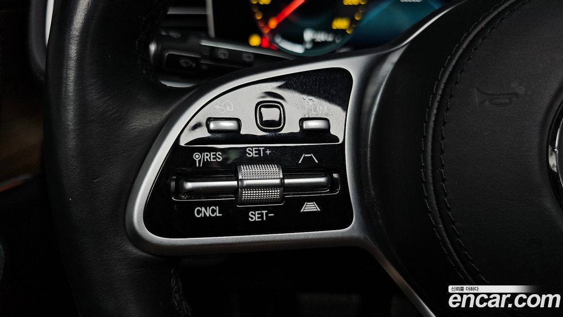 Mercedes-Benz GLS-Class 2021