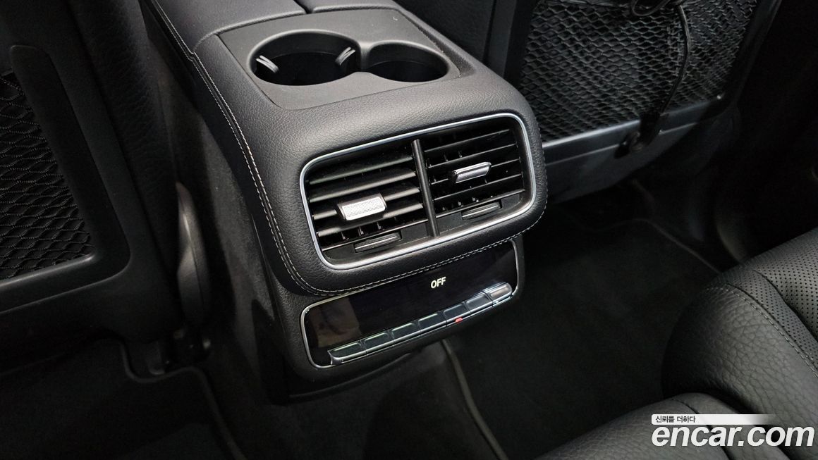 Mercedes-Benz GLS-Class 2021