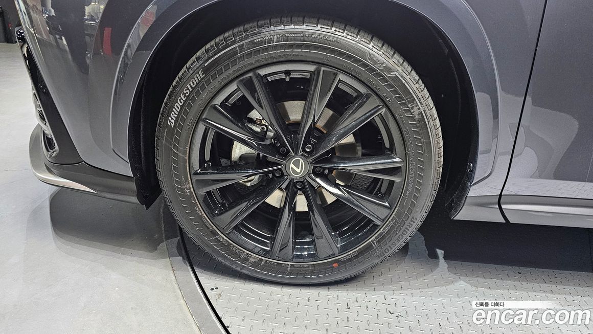 Lexus NX 2026