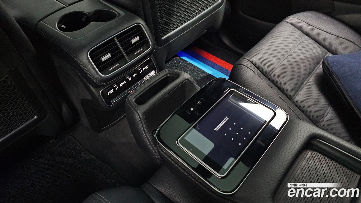 Mercedes-Benz GLS-Class 2021