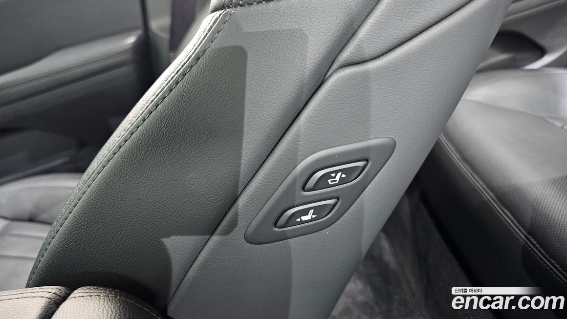 Genesis G80 2018