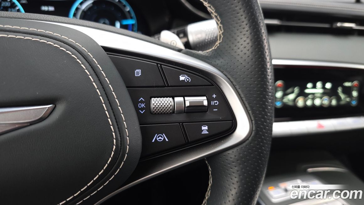 Genesis GV70 2024