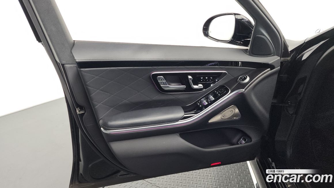 Mercedes-Benz S-Class 2022