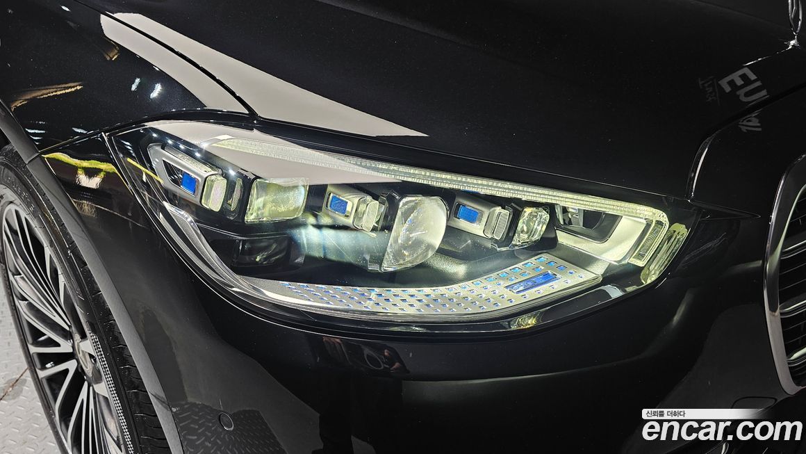 Mercedes-Benz S-Class 2021