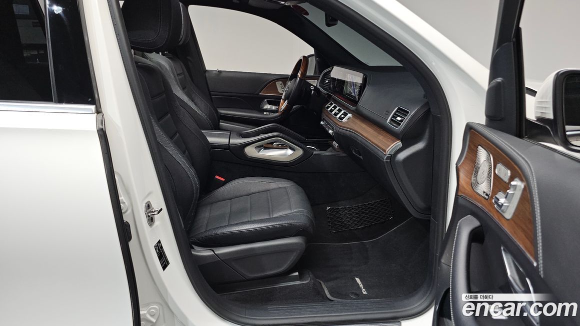 Mercedes-Benz GLS-Class 2021