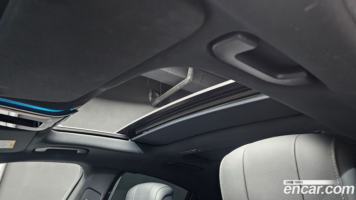 Mercedes-Benz S-Class 2021