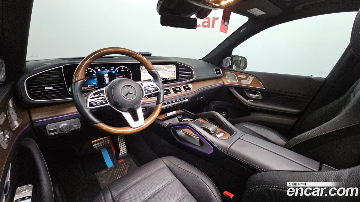 Mercedes-Benz GLS-Class 2021