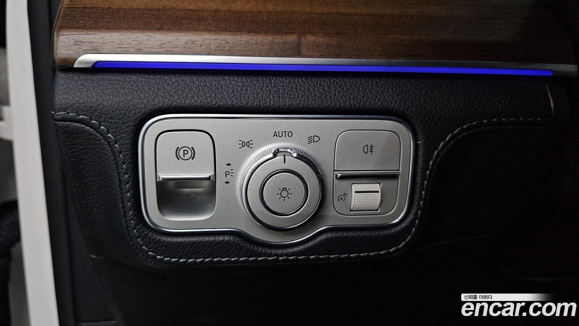 Mercedes-Benz GLS-Class 2021