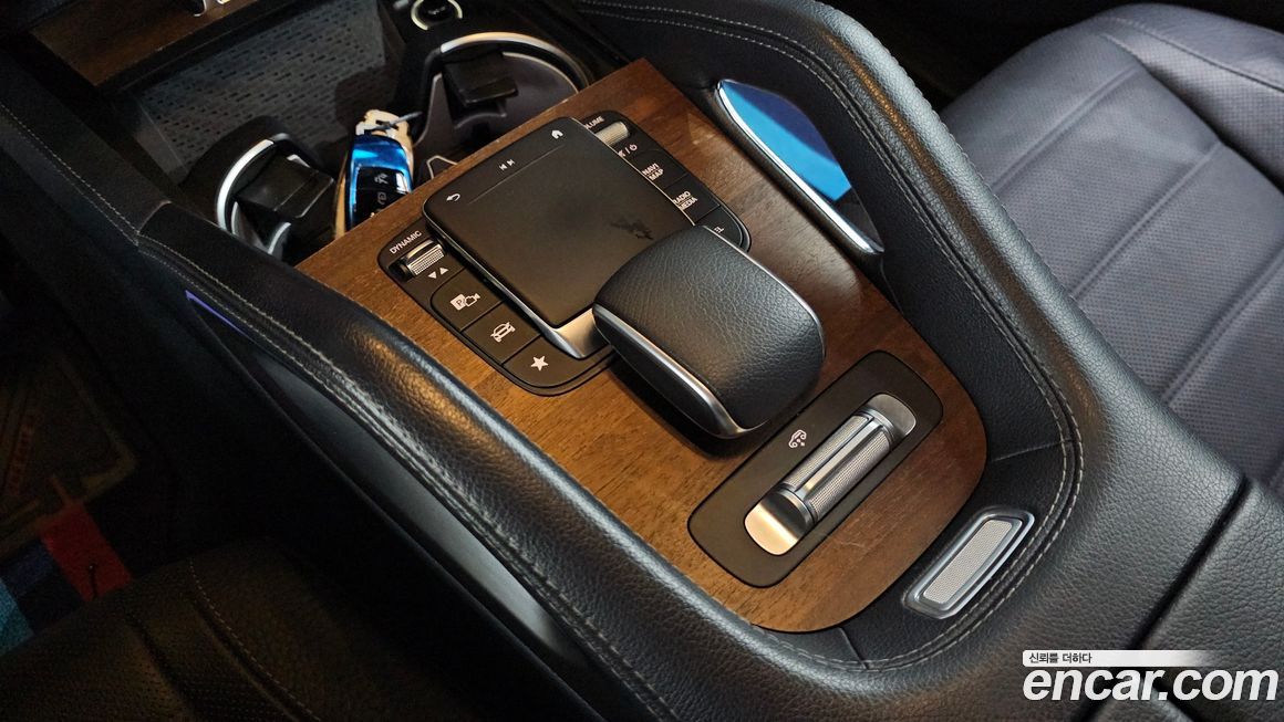 Mercedes-Benz GLS-Class 2021