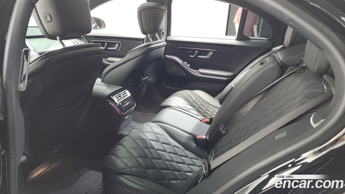 Mercedes-Benz S-Class 2022