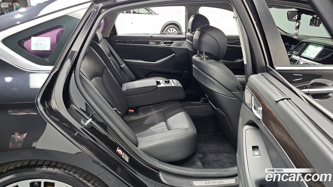 Genesis G80 2018