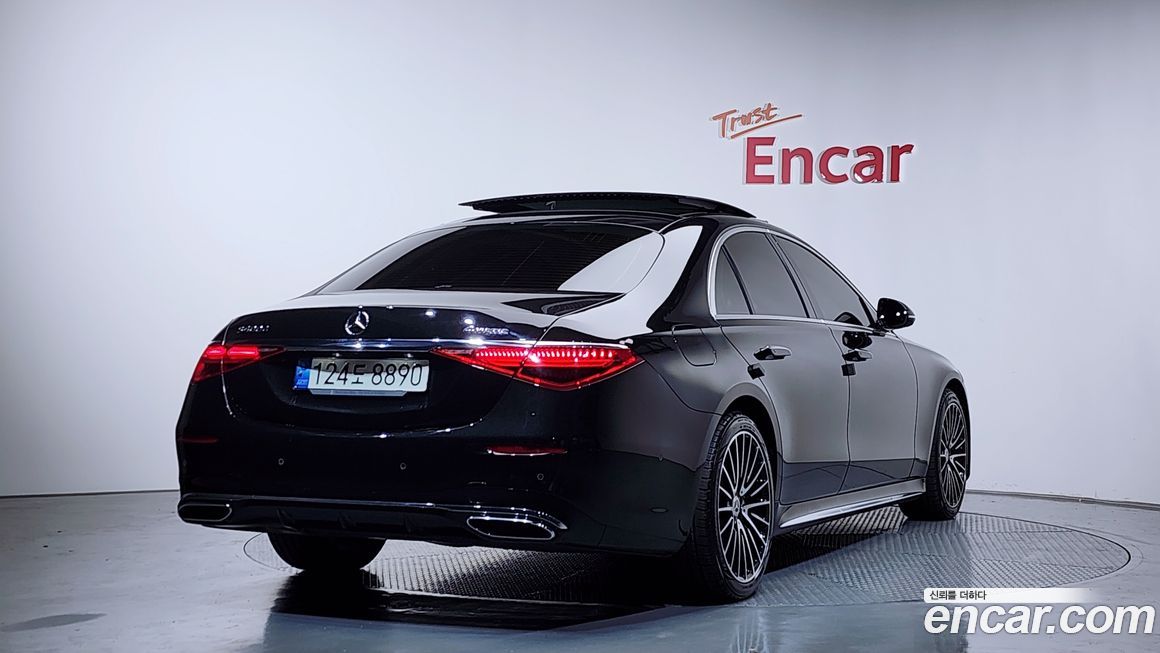 Mercedes-Benz S-Class 2022