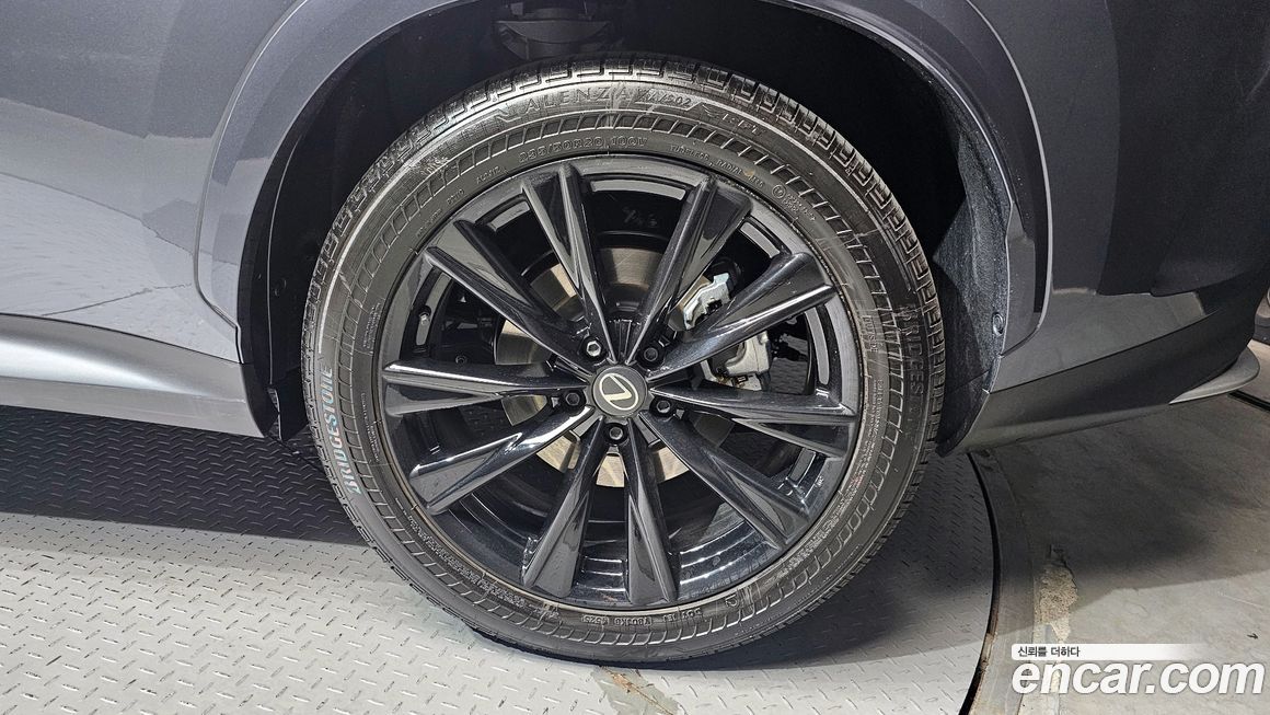 Lexus NX 2026