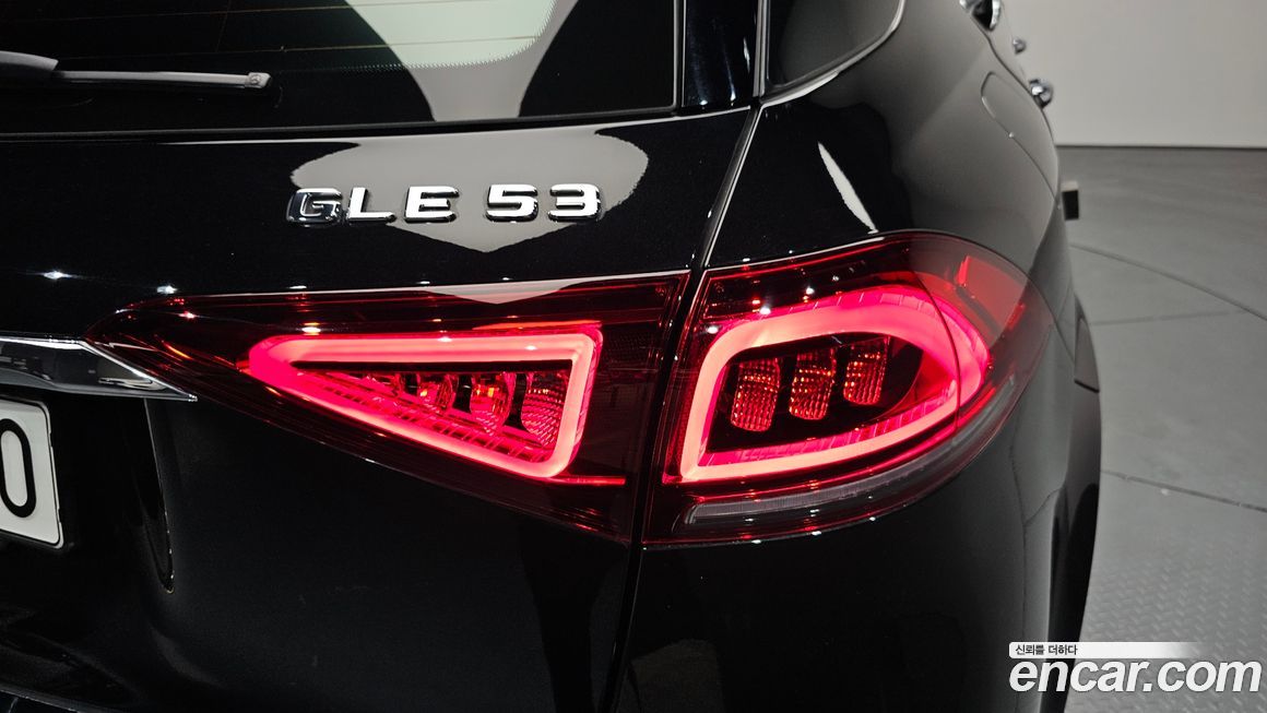 Mercedes-Benz GLE-Class 2023